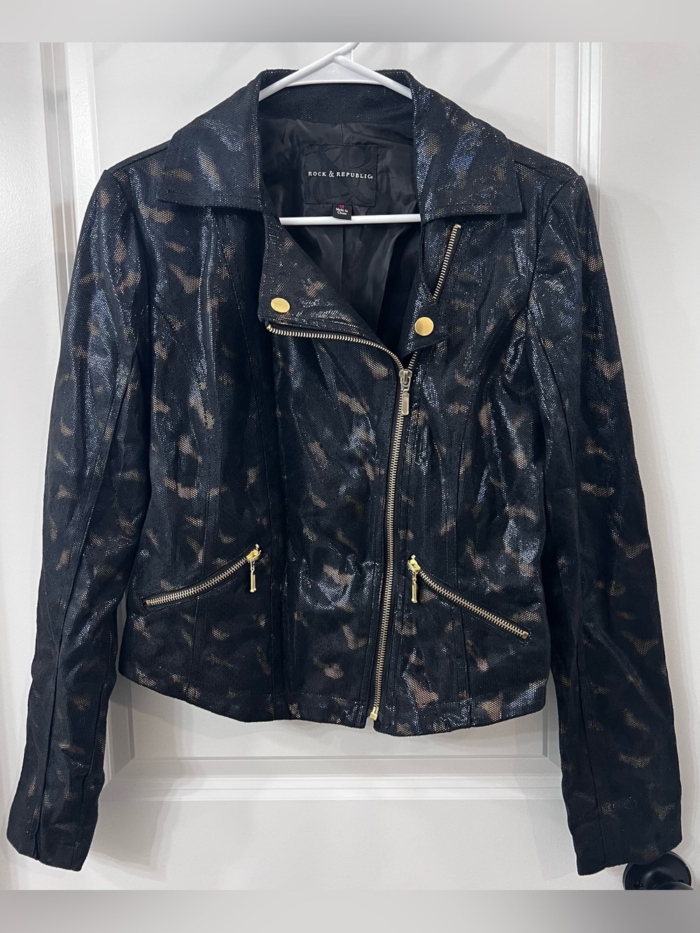 EUC Rock & Republic Black Metallic Animal-Print Moto Jacket, M